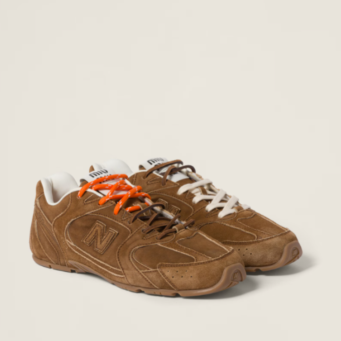MIU MIU x New Balance Sneaker Scorţişoară